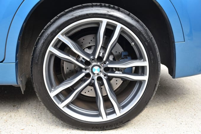 2025 BMW X6 M