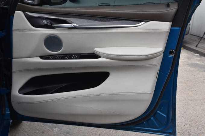 2025 BMW X6 M