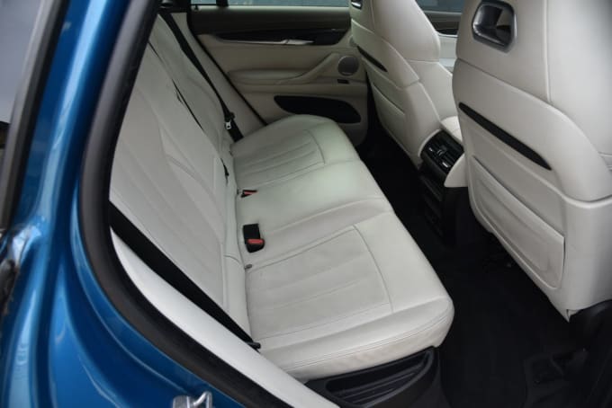 2025 BMW X6 M