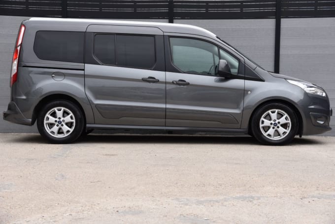 2025 Ford Grand Tourneo Connect