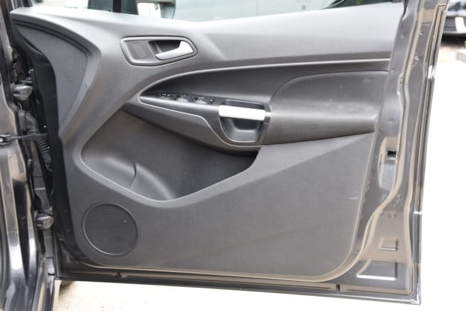 2025 Ford Grand Tourneo Connect