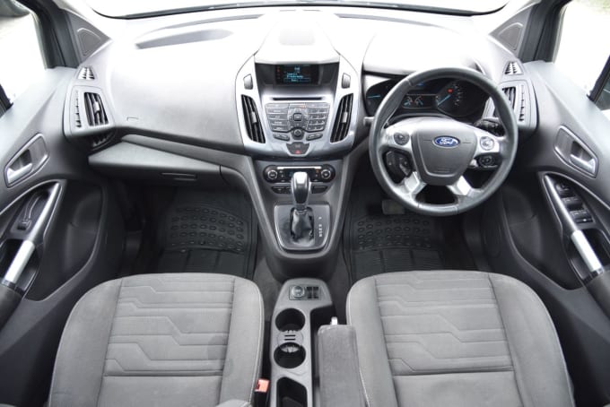 2025 Ford Grand Tourneo Connect