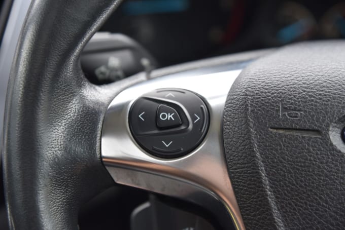 2025 Ford Grand Tourneo Connect