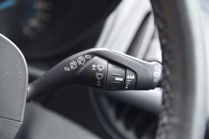2025 Ford Grand Tourneo Connect