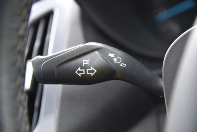 2025 Ford Grand Tourneo Connect