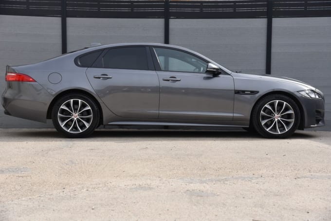 2025 Jaguar Xf