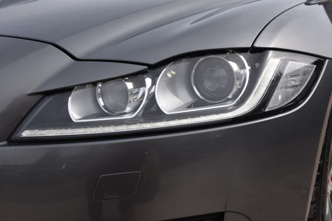 2025 Jaguar Xf