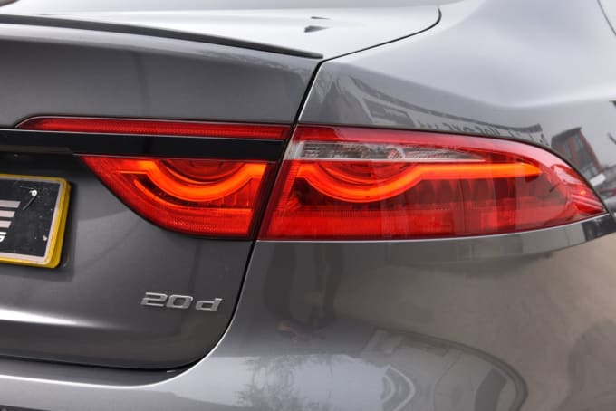 2025 Jaguar Xf