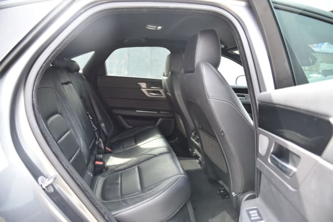 2025 Jaguar Xf
