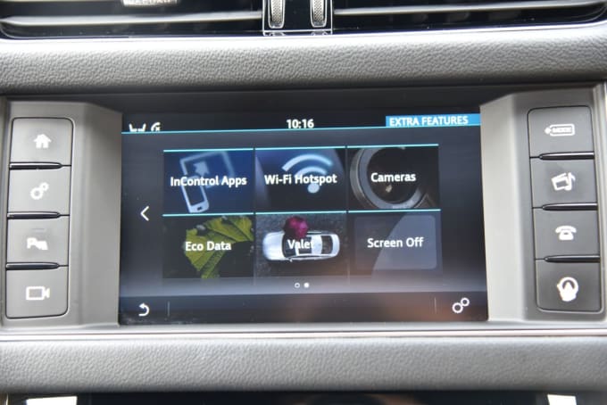 2025 Jaguar Xf