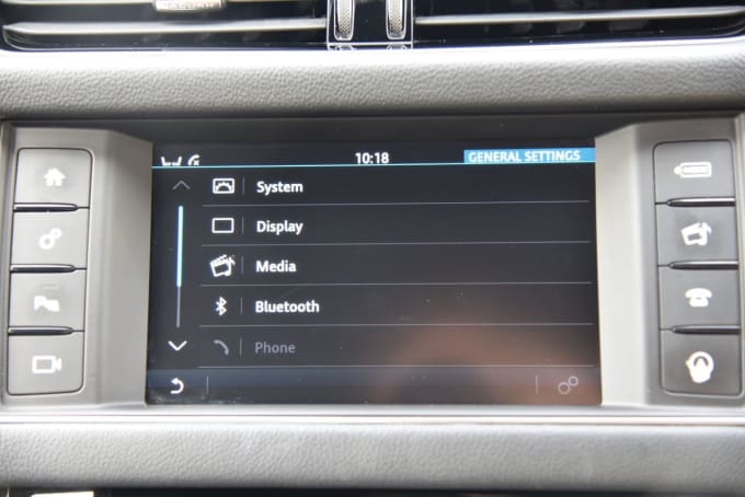 2025 Jaguar Xf