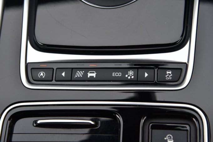2025 Jaguar Xf
