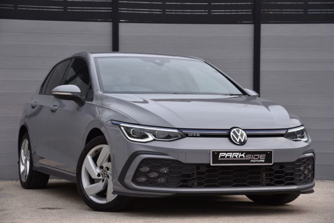 2025 Volkswagen Golf