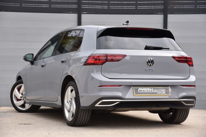 2025 Volkswagen Golf