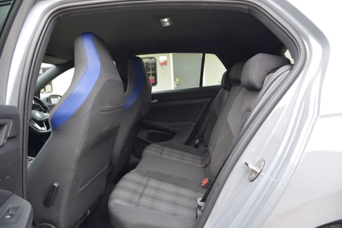 2025 Volkswagen Golf