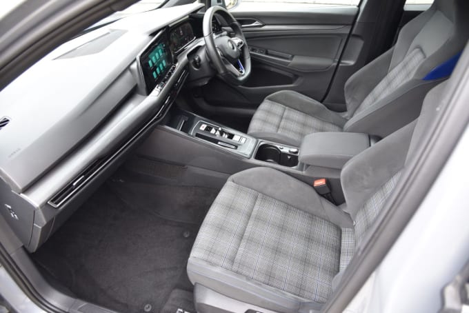 2025 Volkswagen Golf