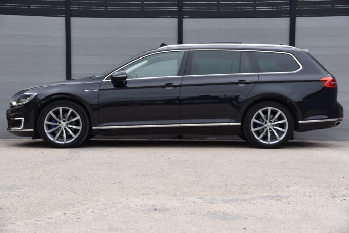 2025 Volkswagen Passat