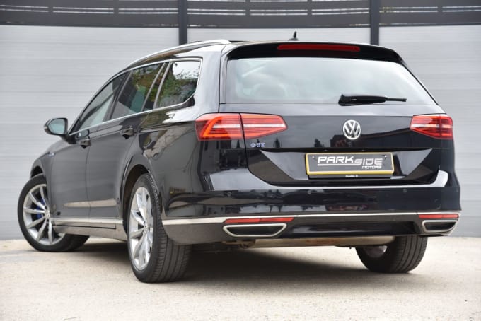 2025 Volkswagen Passat
