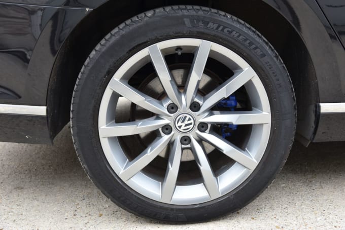 2025 Volkswagen Passat