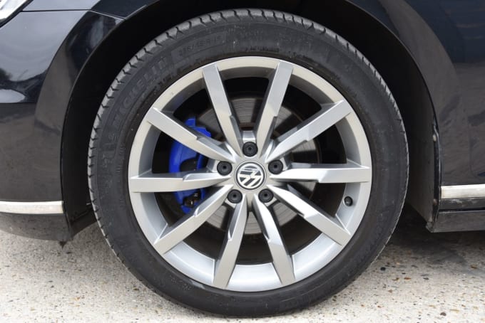 2025 Volkswagen Passat