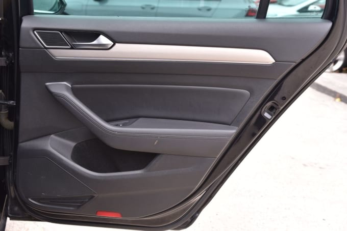 2025 Volkswagen Passat