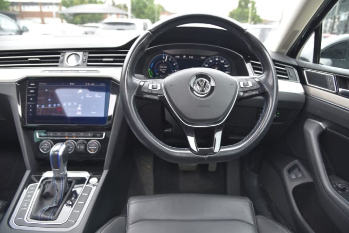 2025 Volkswagen Passat