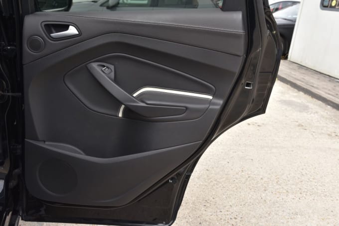 2025 Ford Kuga