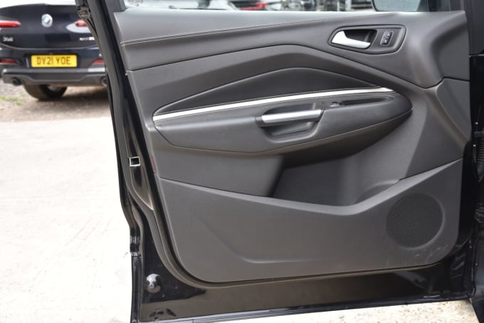 2025 Ford Kuga