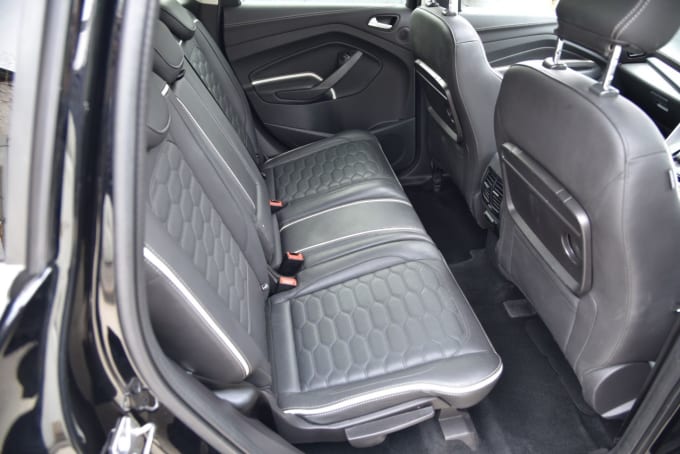 2025 Ford Kuga