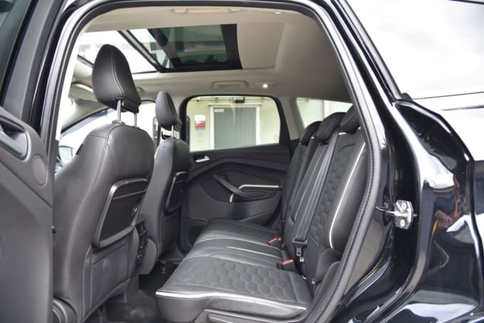 2025 Ford Kuga