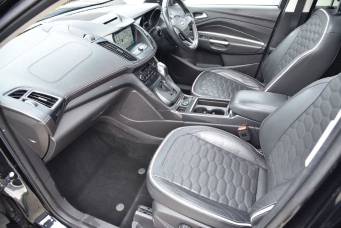 2025 Ford Kuga