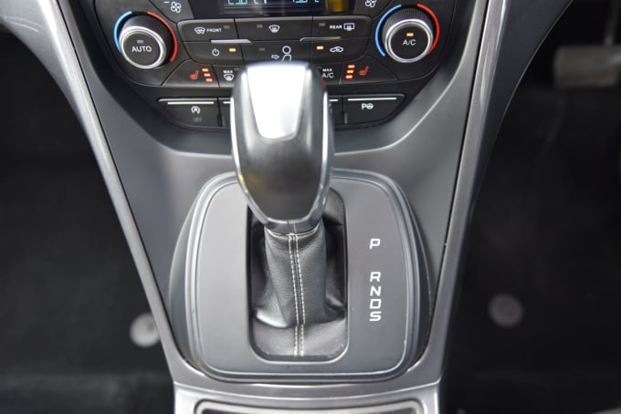 2025 Ford Kuga