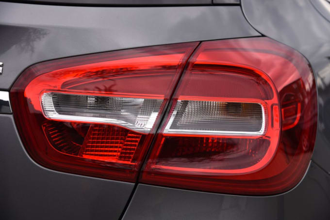 2025 Mercedes-benz Gla