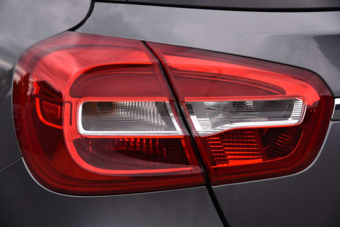 2025 Mercedes-benz Gla