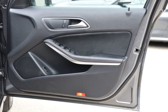 2025 Mercedes-benz Gla