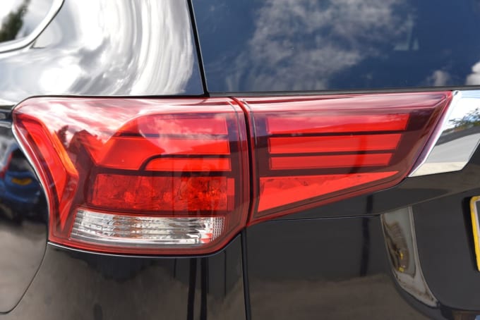 2025 Mitsubishi Outlander