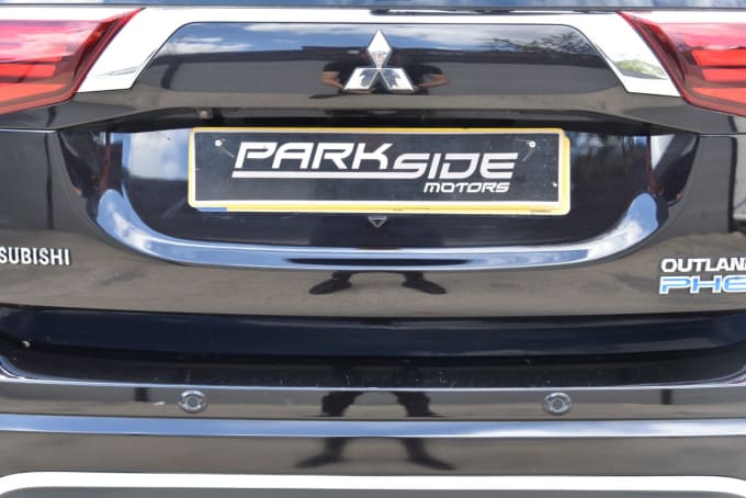 2025 Mitsubishi Outlander
