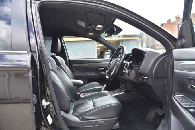 2025 Mitsubishi Outlander