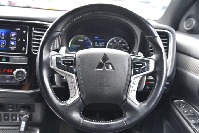2025 Mitsubishi Outlander