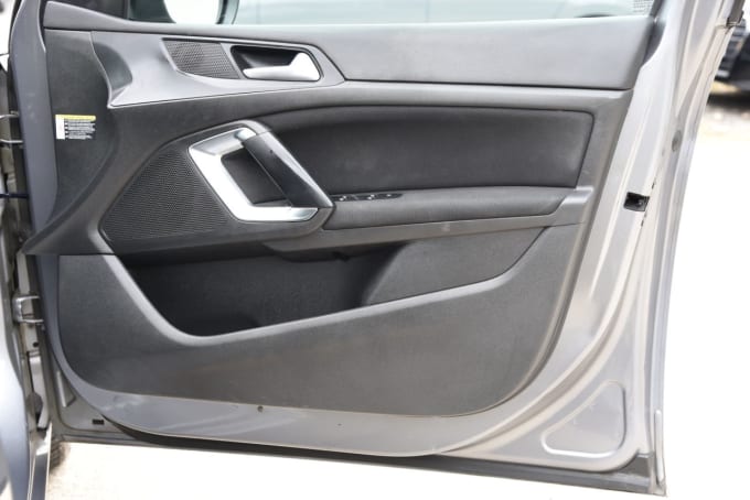 2025 Peugeot 308