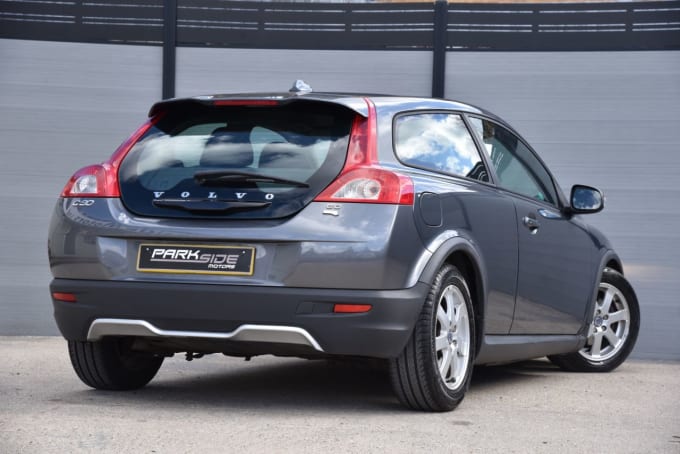 2025 Volvo C30