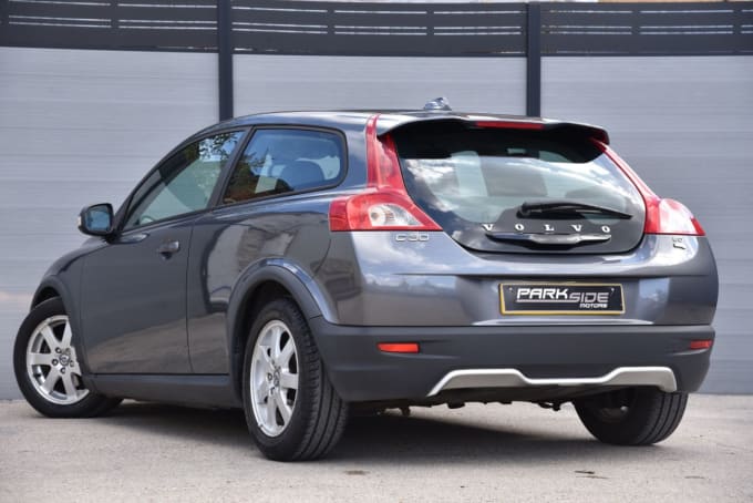 2025 Volvo C30