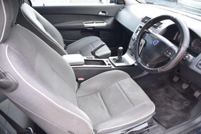 2025 Volvo C30