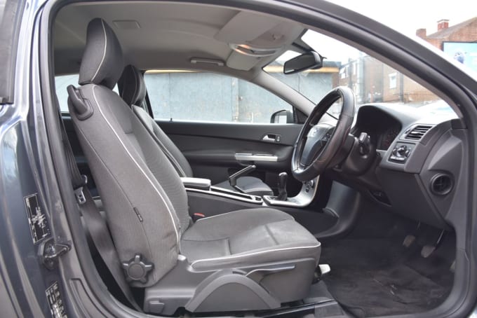 2025 Volvo C30