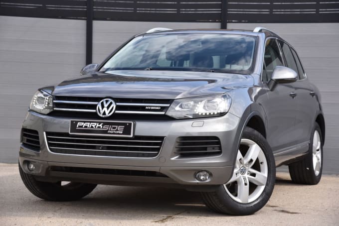 2025 Volkswagen Touareg