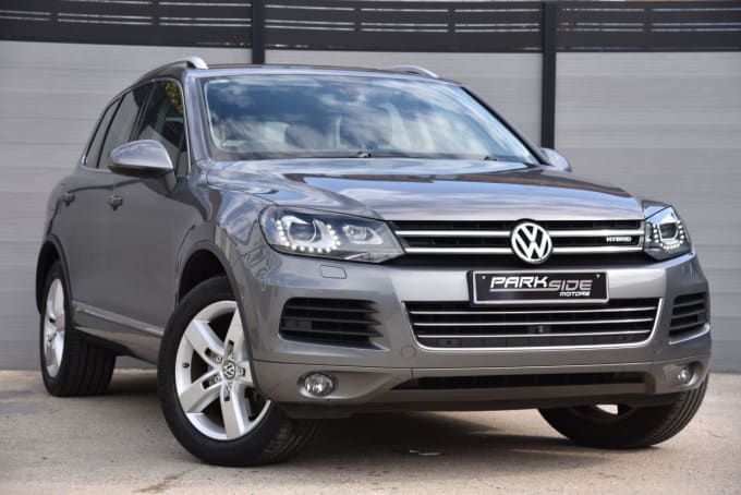 2025 Volkswagen Touareg