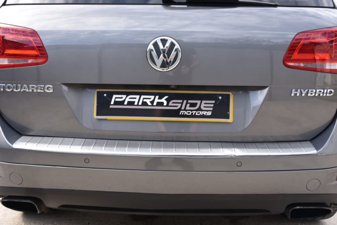 2025 Volkswagen Touareg