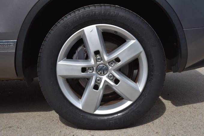 2025 Volkswagen Touareg