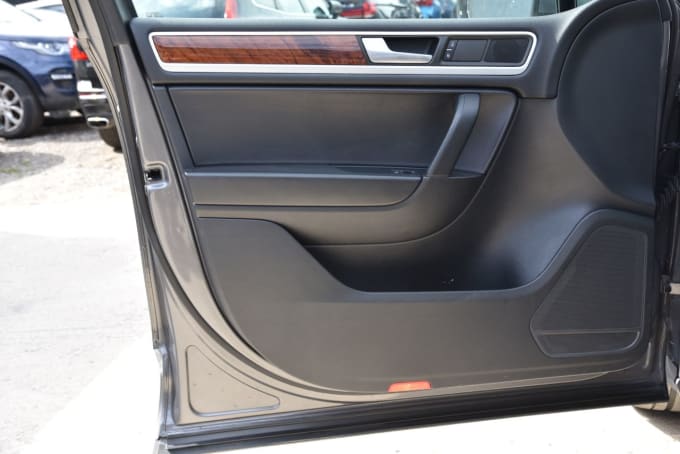 2025 Volkswagen Touareg