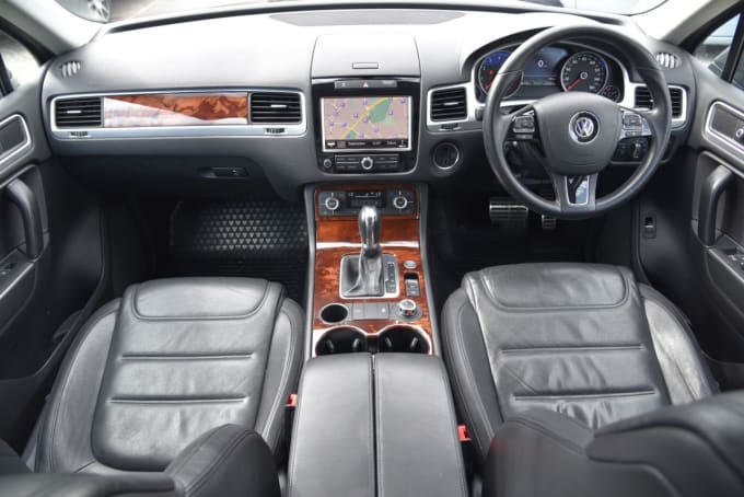 2025 Volkswagen Touareg